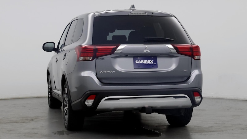 2020 Mitsubishi Outlander SE 3