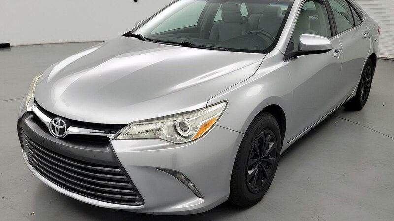 2016 Toyota Camry LE 3