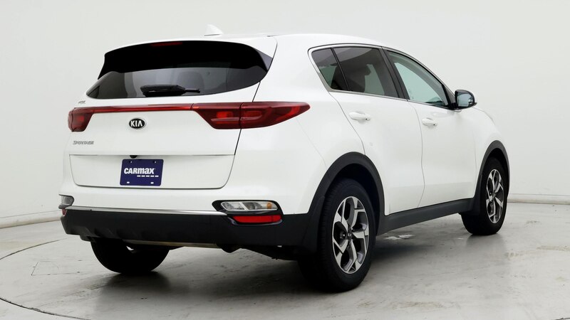 2020 Kia Sportage LX 8