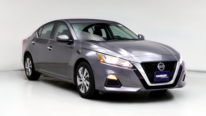 2020 Nissan Altima S Hero Image