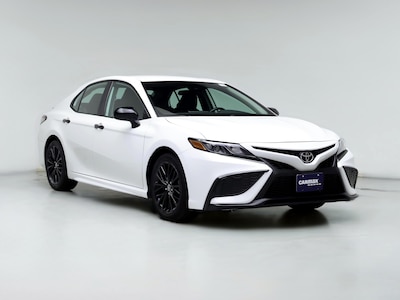 2021 Toyota Camry SE -
                Chicago, IL