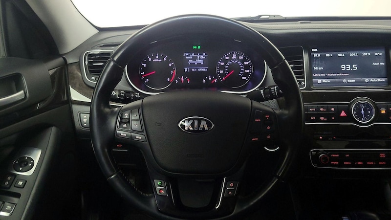 2016 Kia Cadenza Limited 10