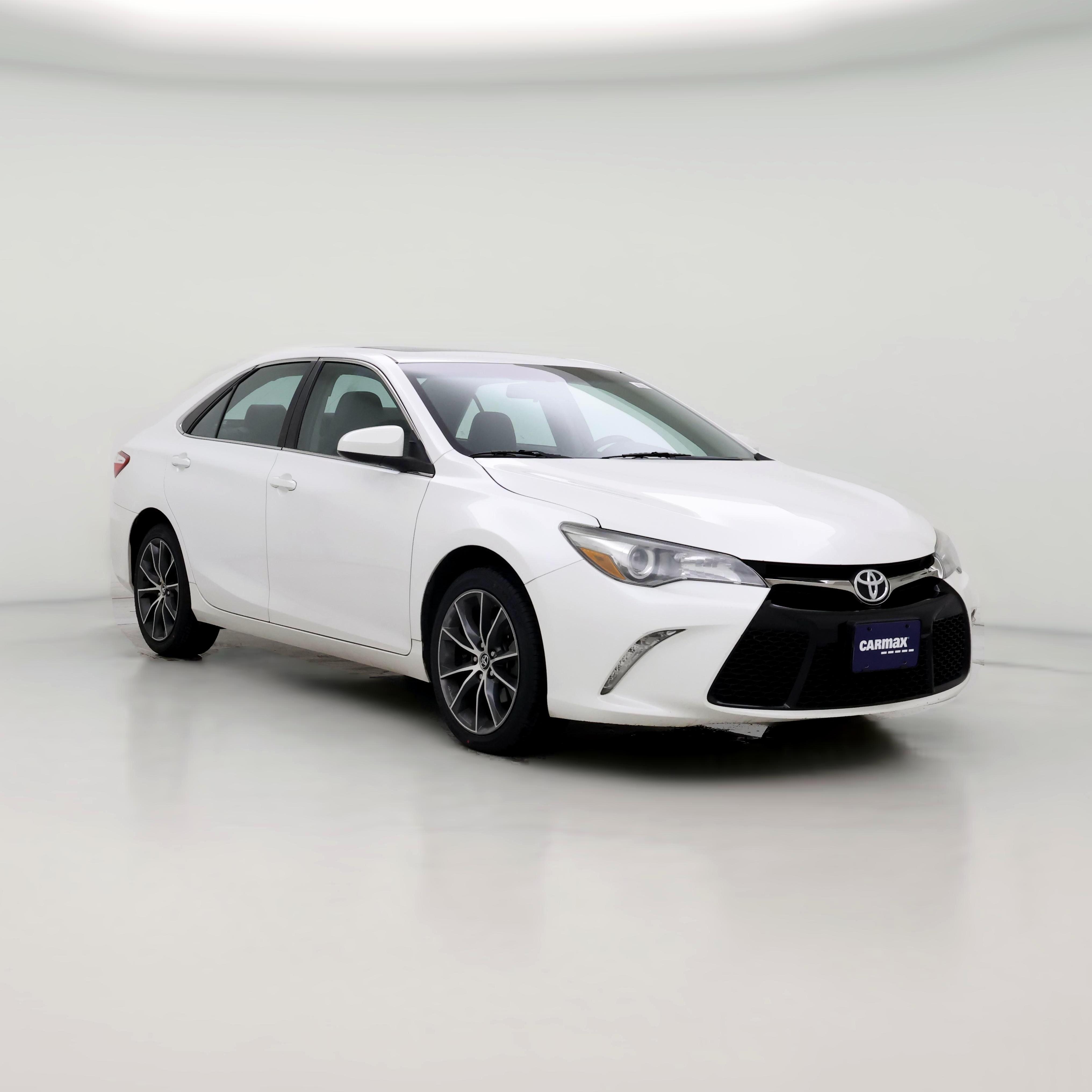 Used 2016 Toyota Camry for Sale
