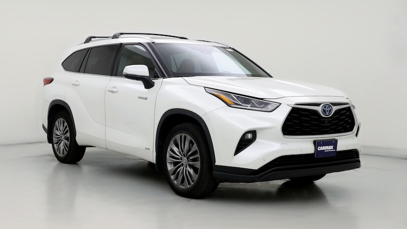 2021 Toyota Highlander Platinum Hero Image