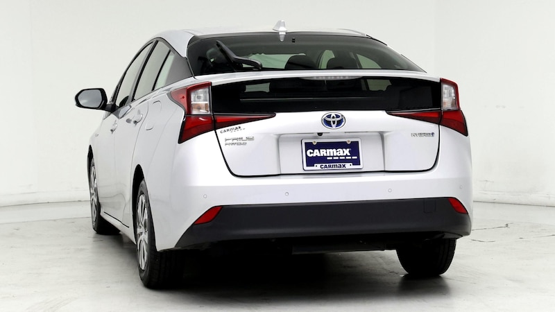 2021 Toyota Prius LE 6