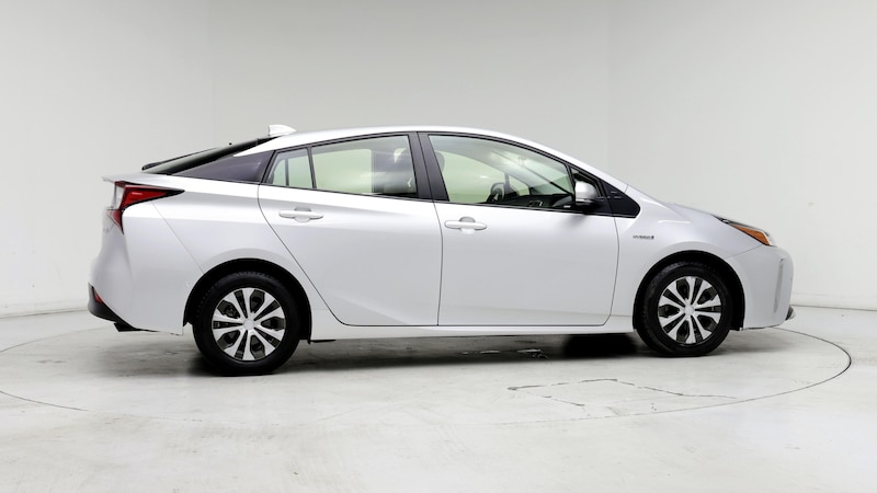 2021 Toyota Prius LE 7