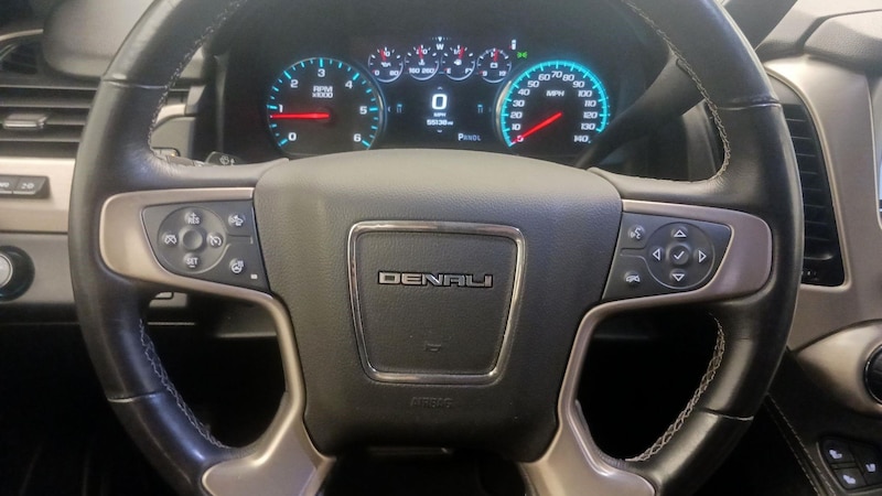 2018 GMC Yukon Denali 10