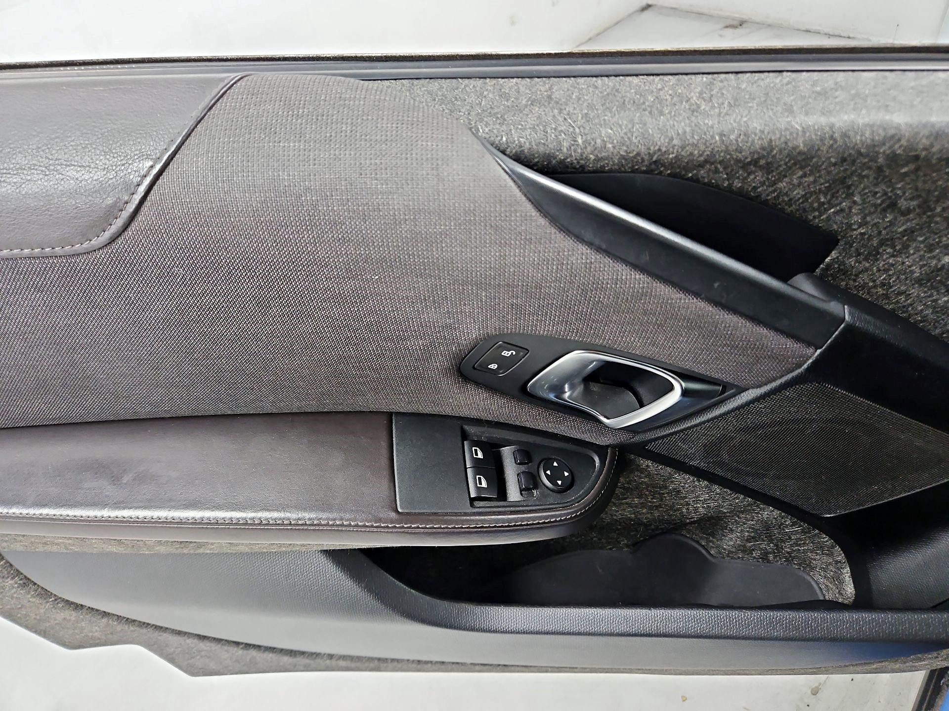 Thumbnail: 2015 BMW i3 - 12