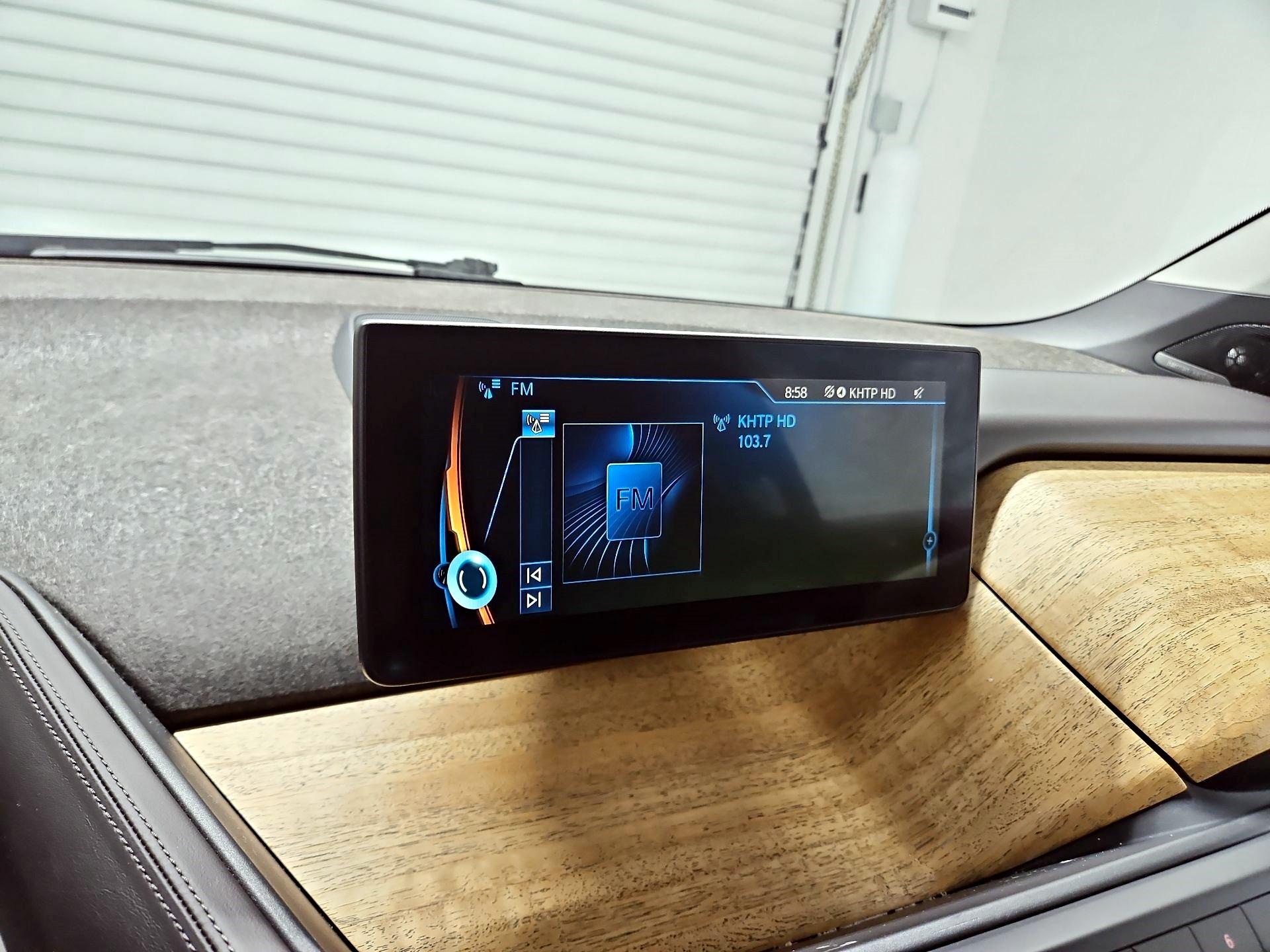 Thumbnail: 2015 BMW i3 - 16