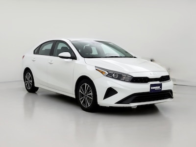 White 2022 Kia Forte LXS