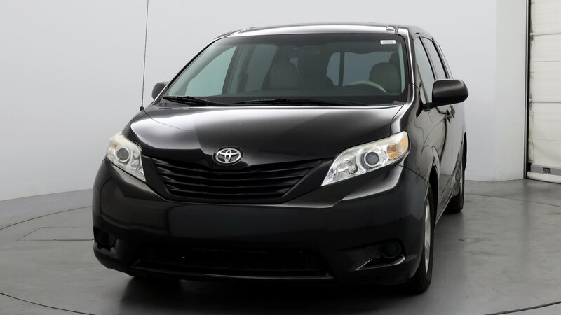 2014 Toyota Sienna L 4