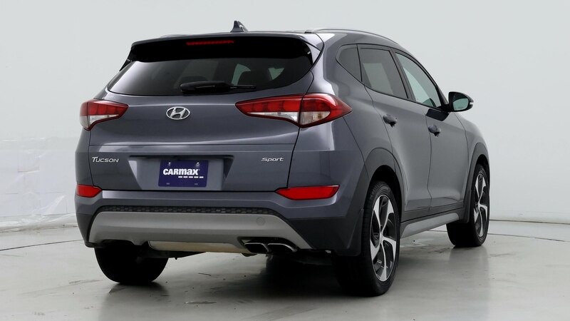 2018 Hyundai Tucson Sport 8