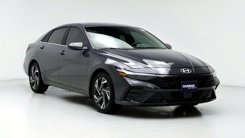 2024 Hyundai Elantra SEL Hero Image