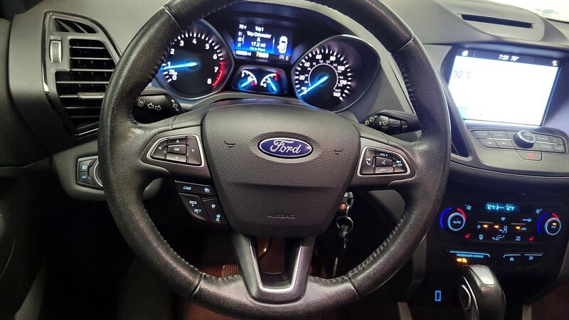 2018 Ford Escape SEL 10