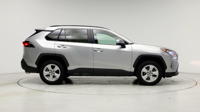 2019 Toyota RAV4 XLE 7