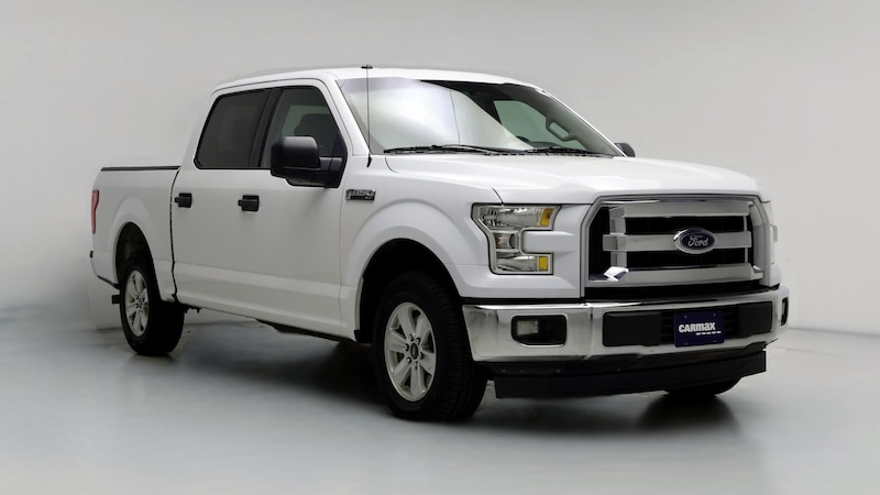 2017 Ford F-150 XLT Hero Image