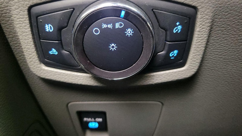 2019 Ford F-150 XLT 13