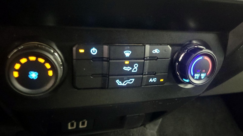 2019 Ford F-150 XLT 16
