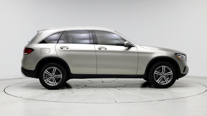 2022 Mercedes-Benz GLC 300 7