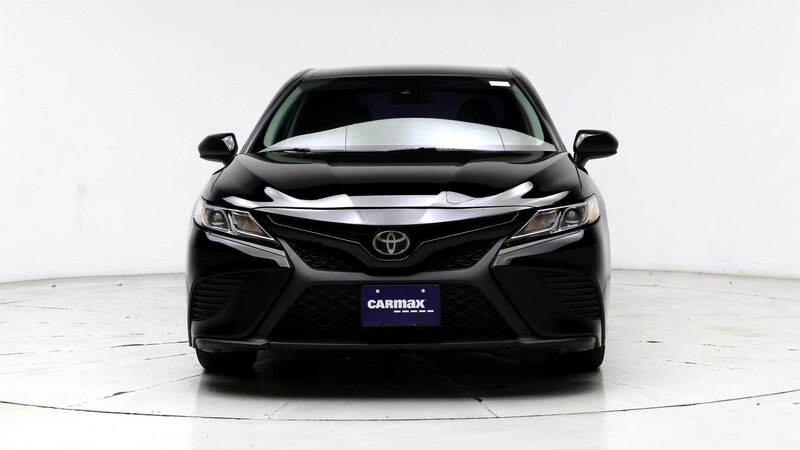 2020 Toyota Camry SE 5