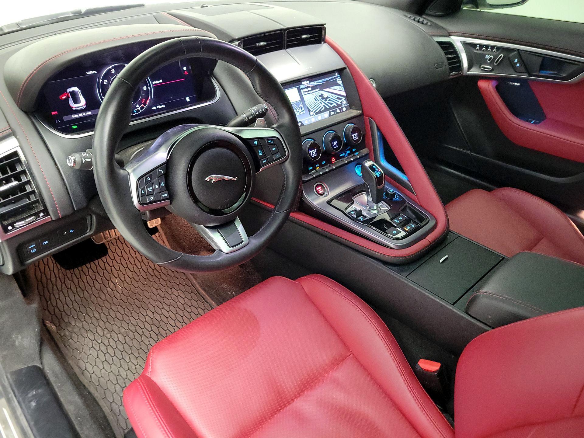Thumbnail: 2022 Jaguar F-Type - 9