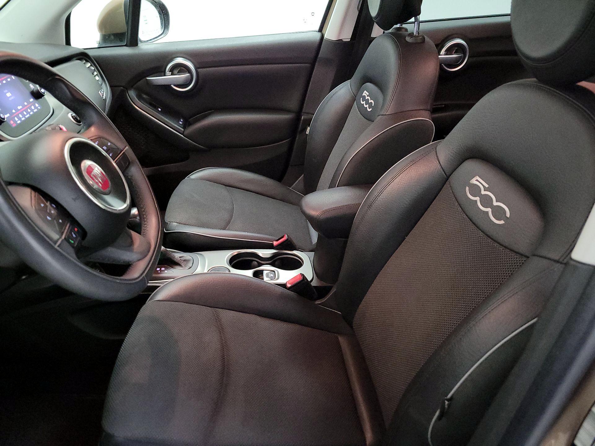 Thumbnail: 2018 Fiat 500X - 11
