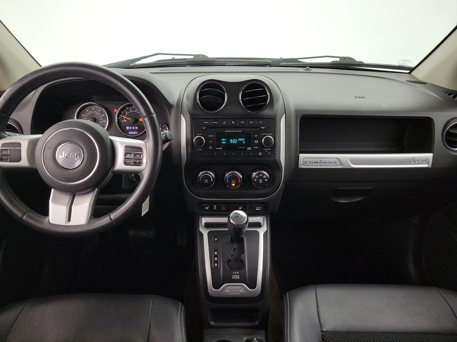 Thumbnail: 2016 Jeep Compass - 9