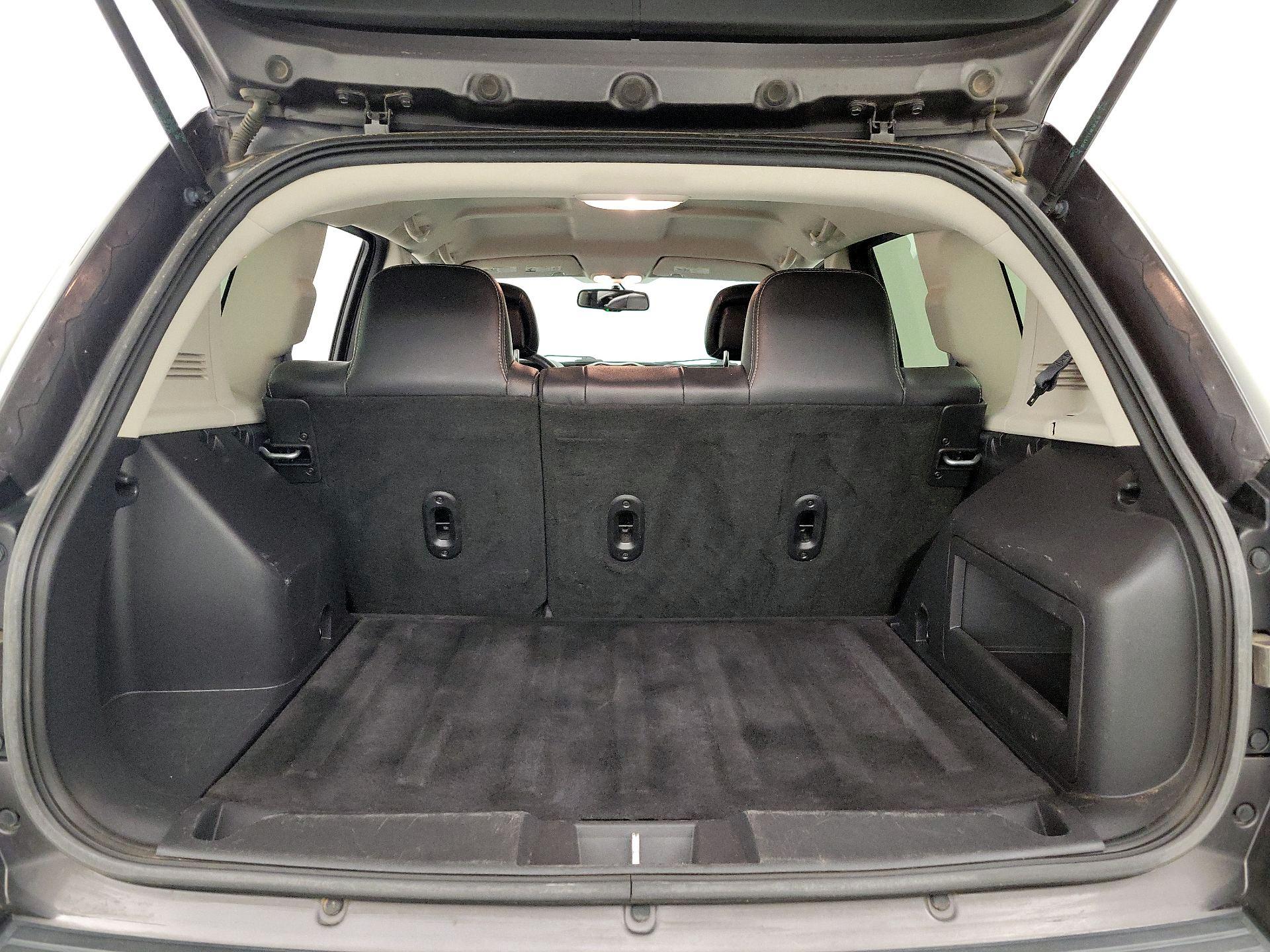 Thumbnail: 2016 Jeep Compass - 17