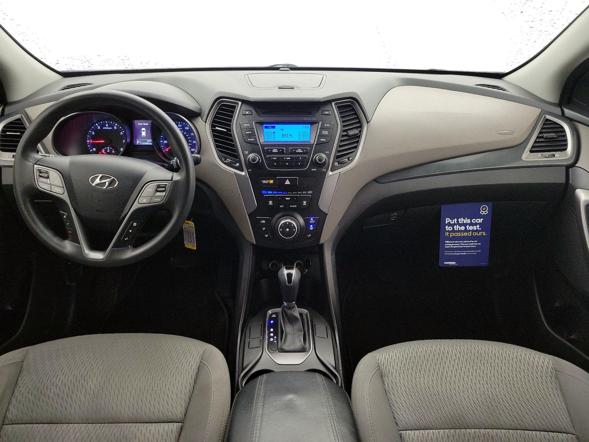 Thumbnail: 2016 Hyundai Santa Fe - 9