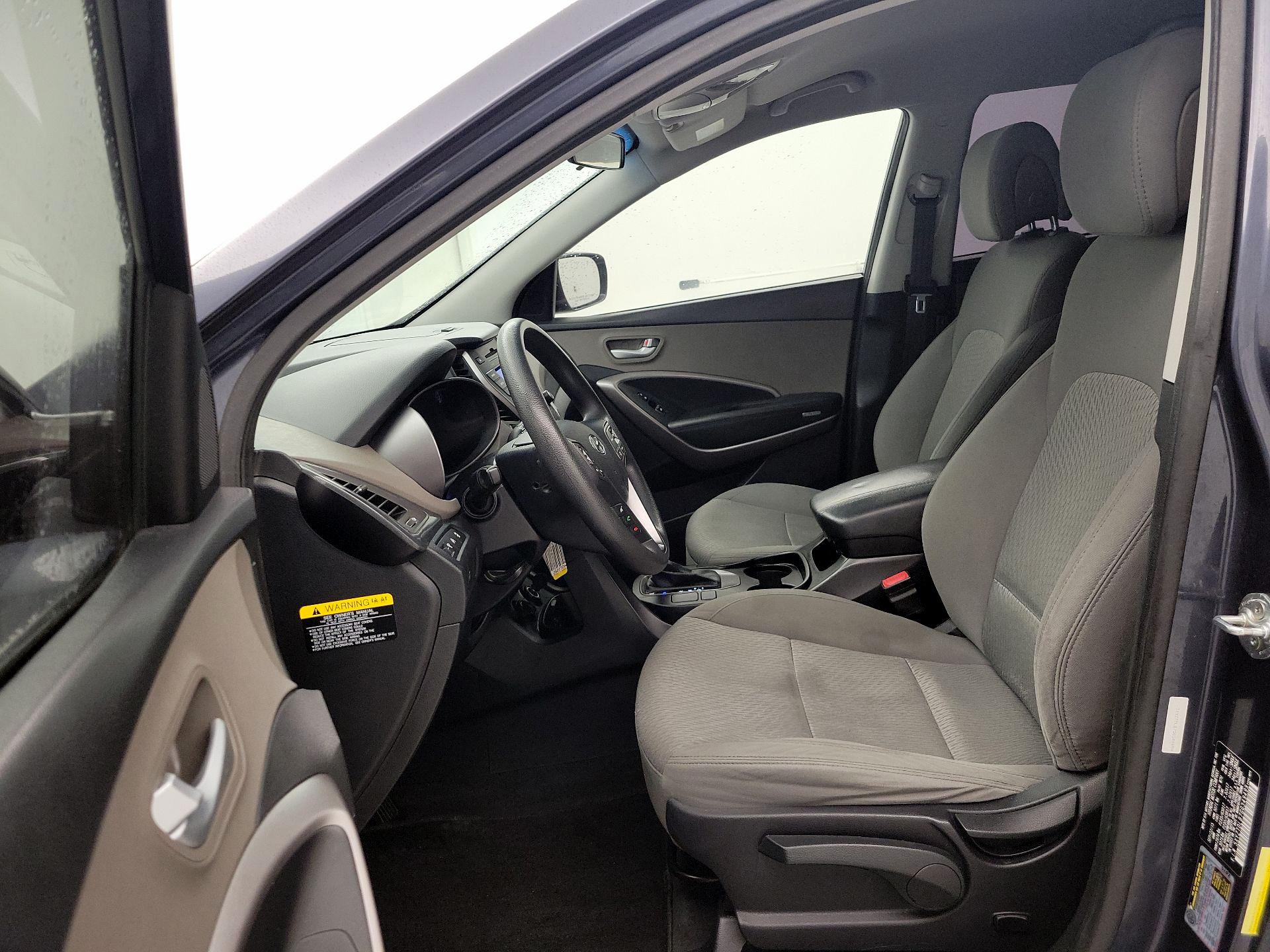 Thumbnail: 2016 Hyundai Santa Fe - 11