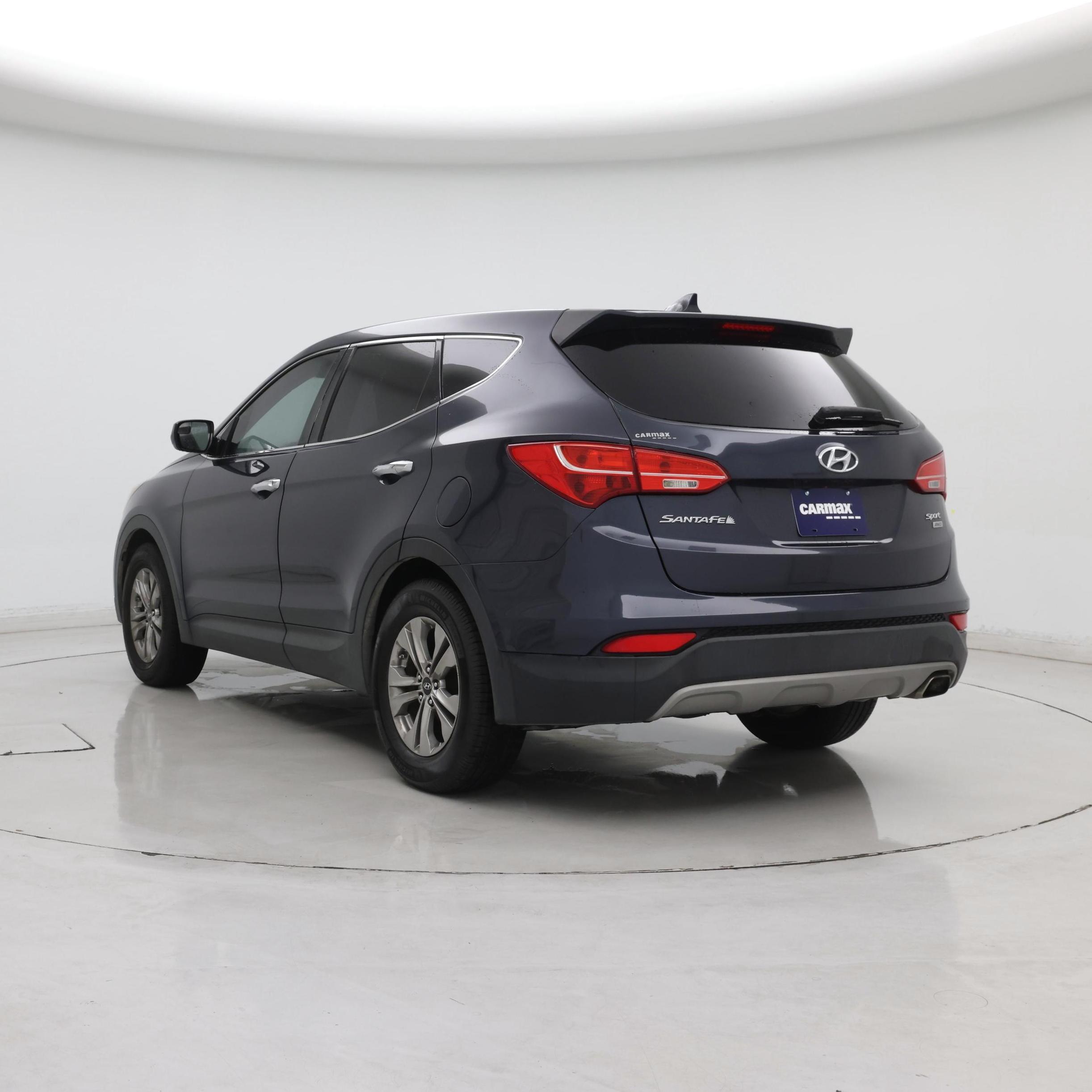 Thumbnail: 2016 Hyundai Santa Fe - 2