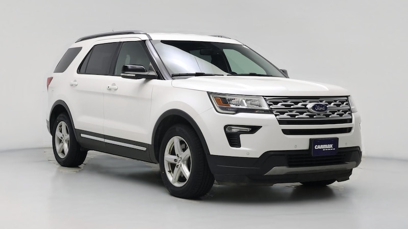 2018 Ford Explorer XLT Hero Image