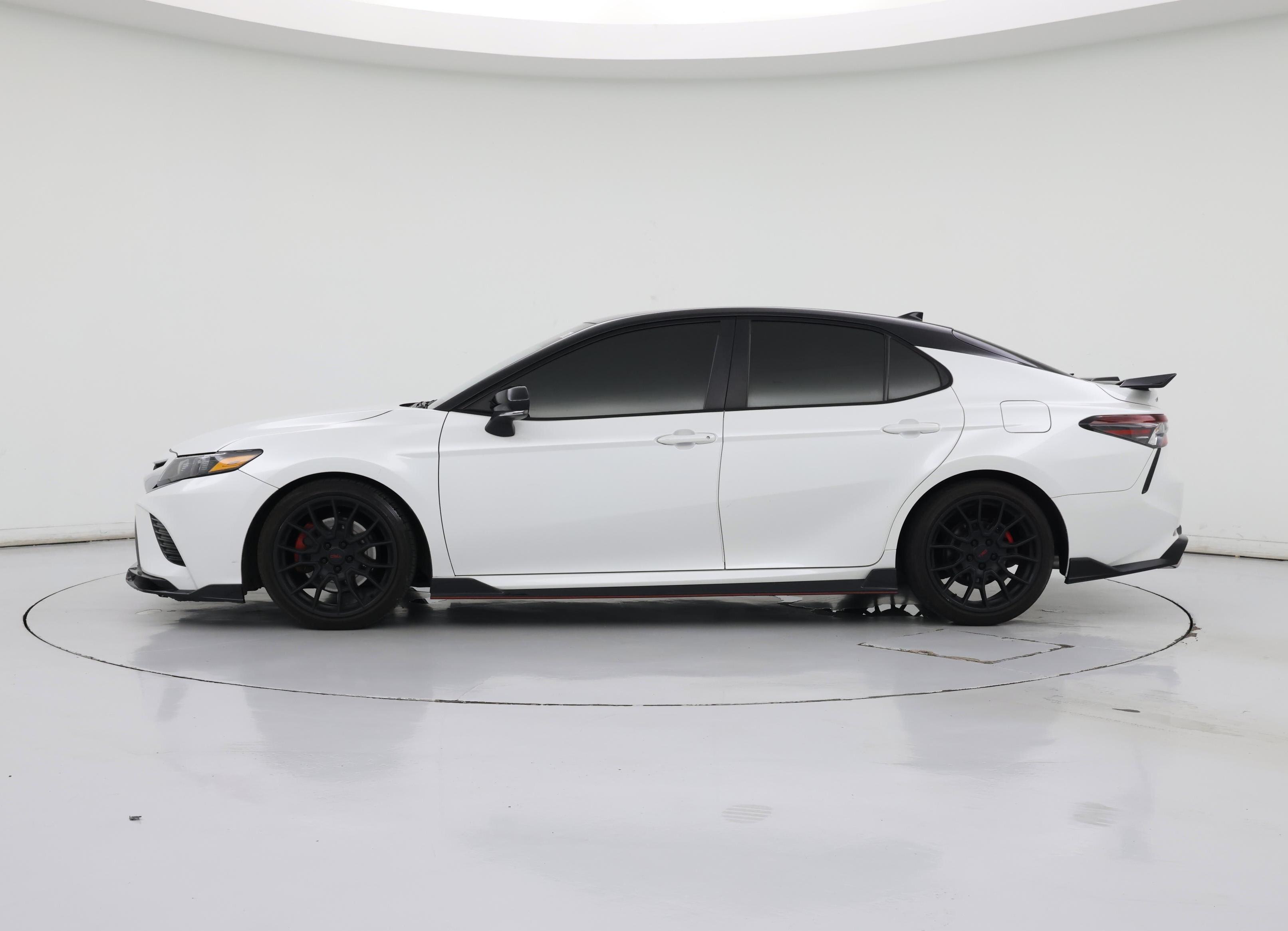 Thumbnail: 2023 Toyota Camry - 3