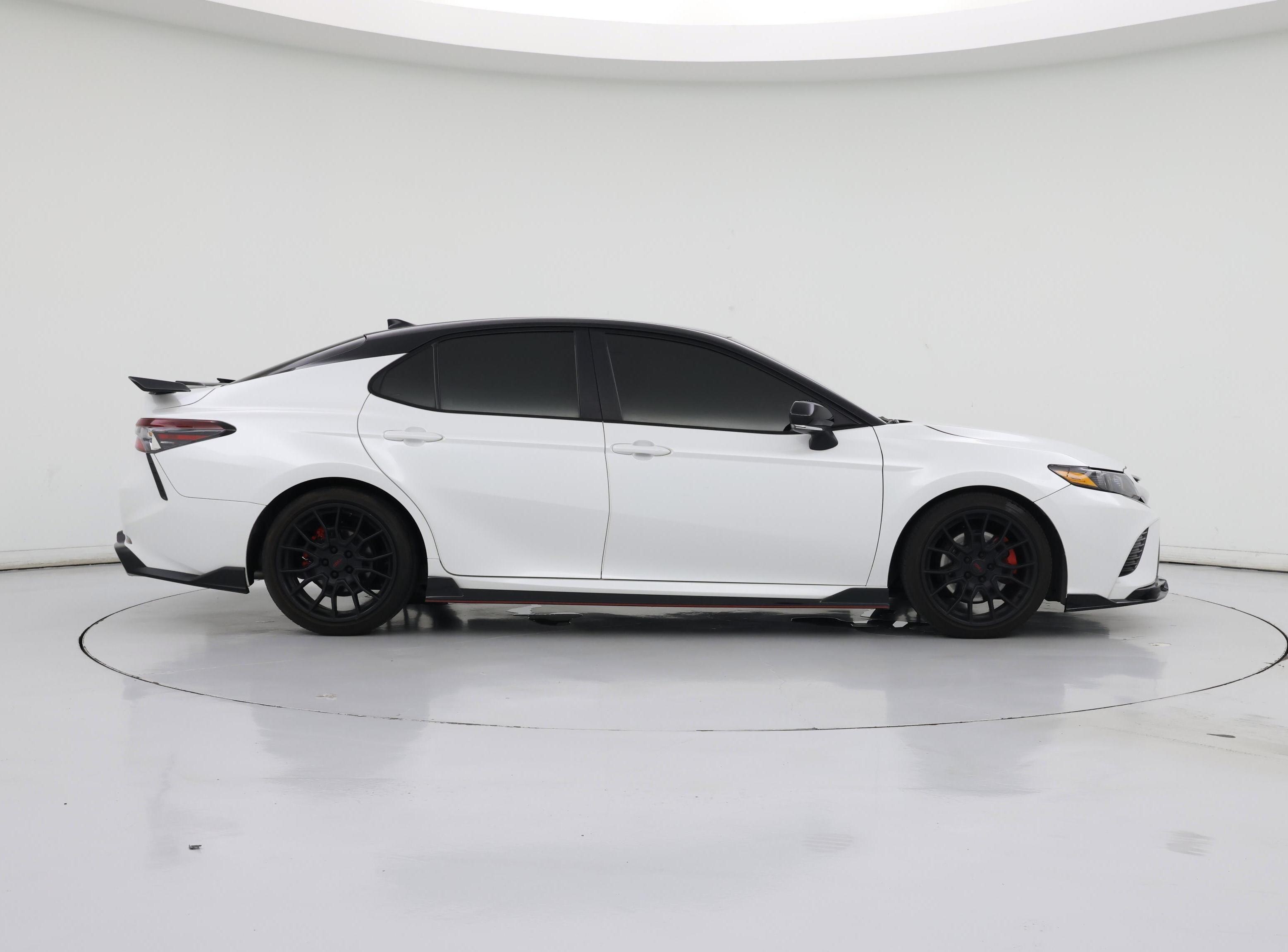 Thumbnail: 2023 Toyota Camry - 7