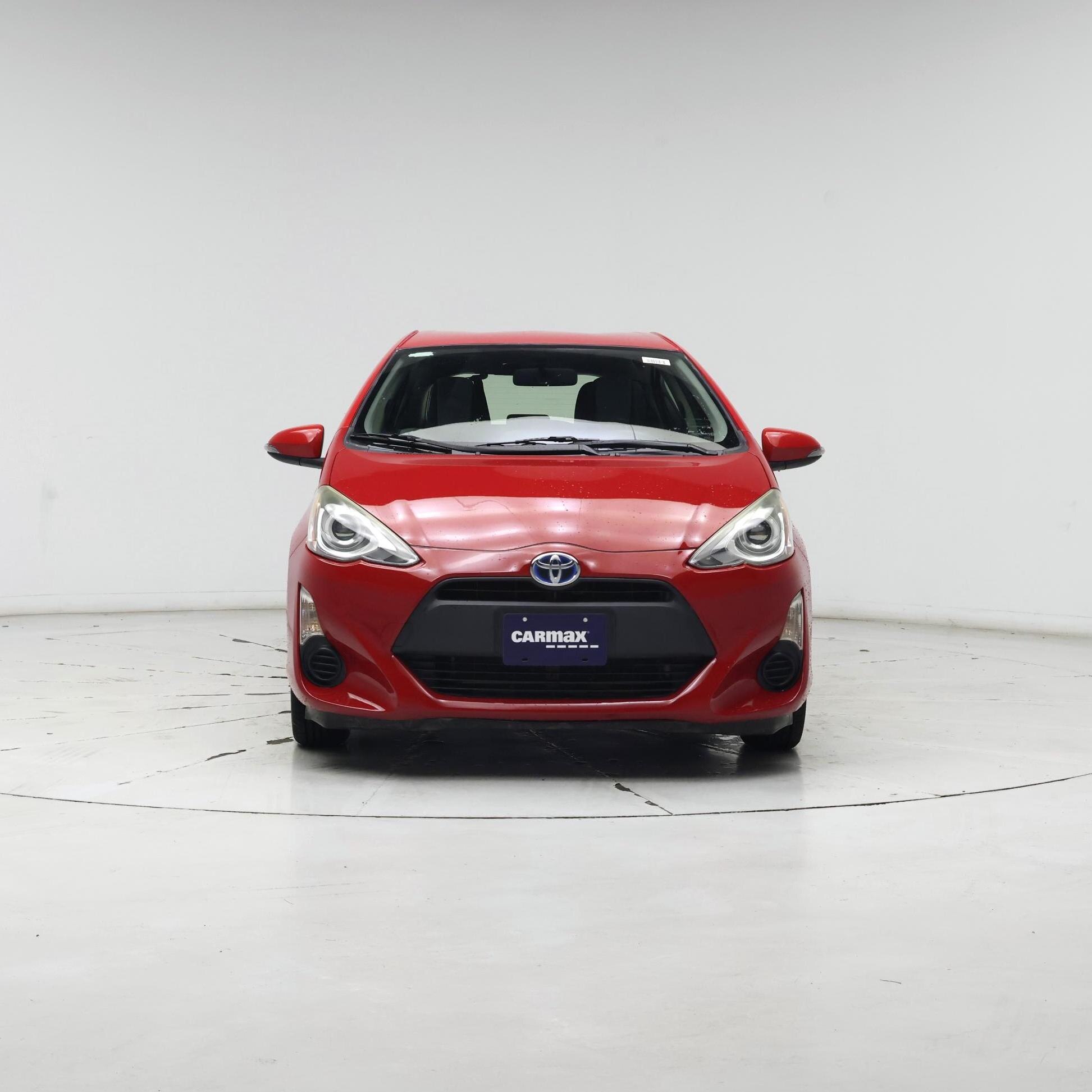 Thumbnail: 2015 Toyota Prius c - 5