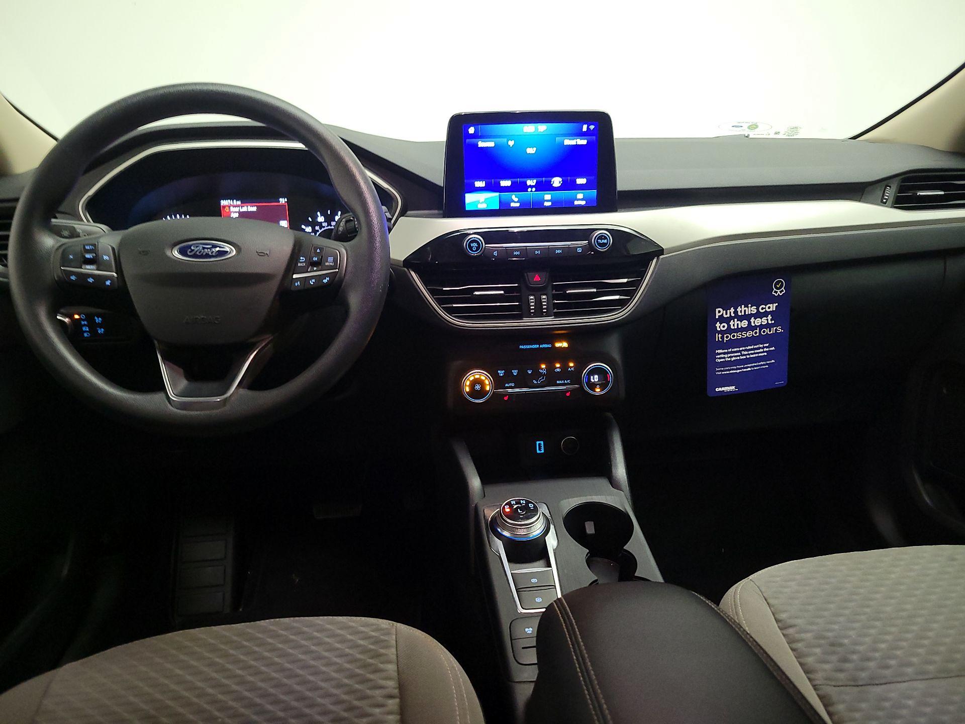 Thumbnail: 2020 Ford Escape - 9
