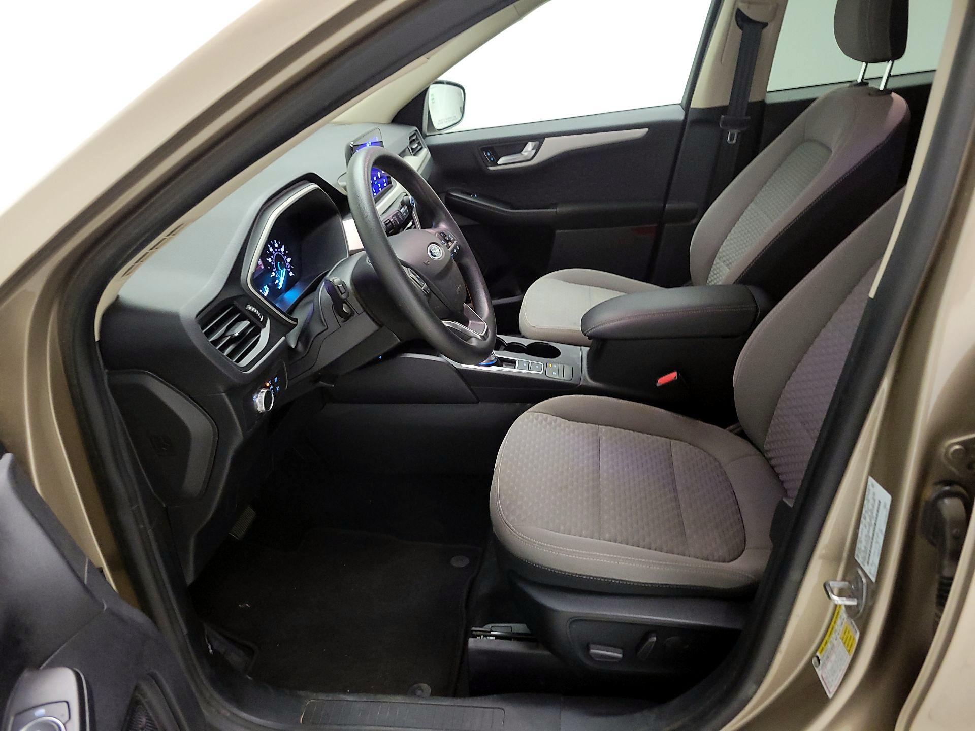 Thumbnail: 2020 Ford Escape - 11