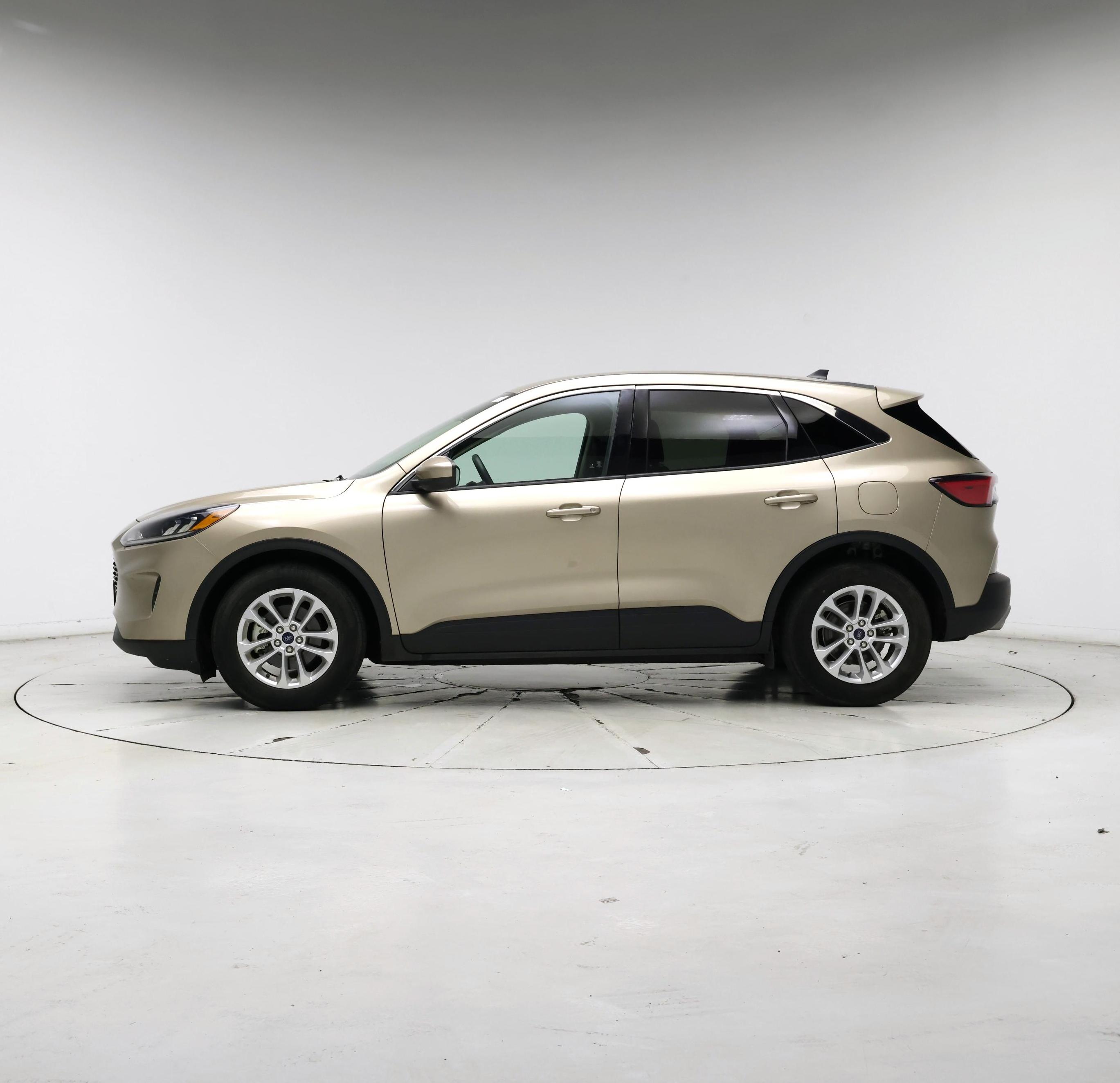 Thumbnail: 2020 Ford Escape - 3