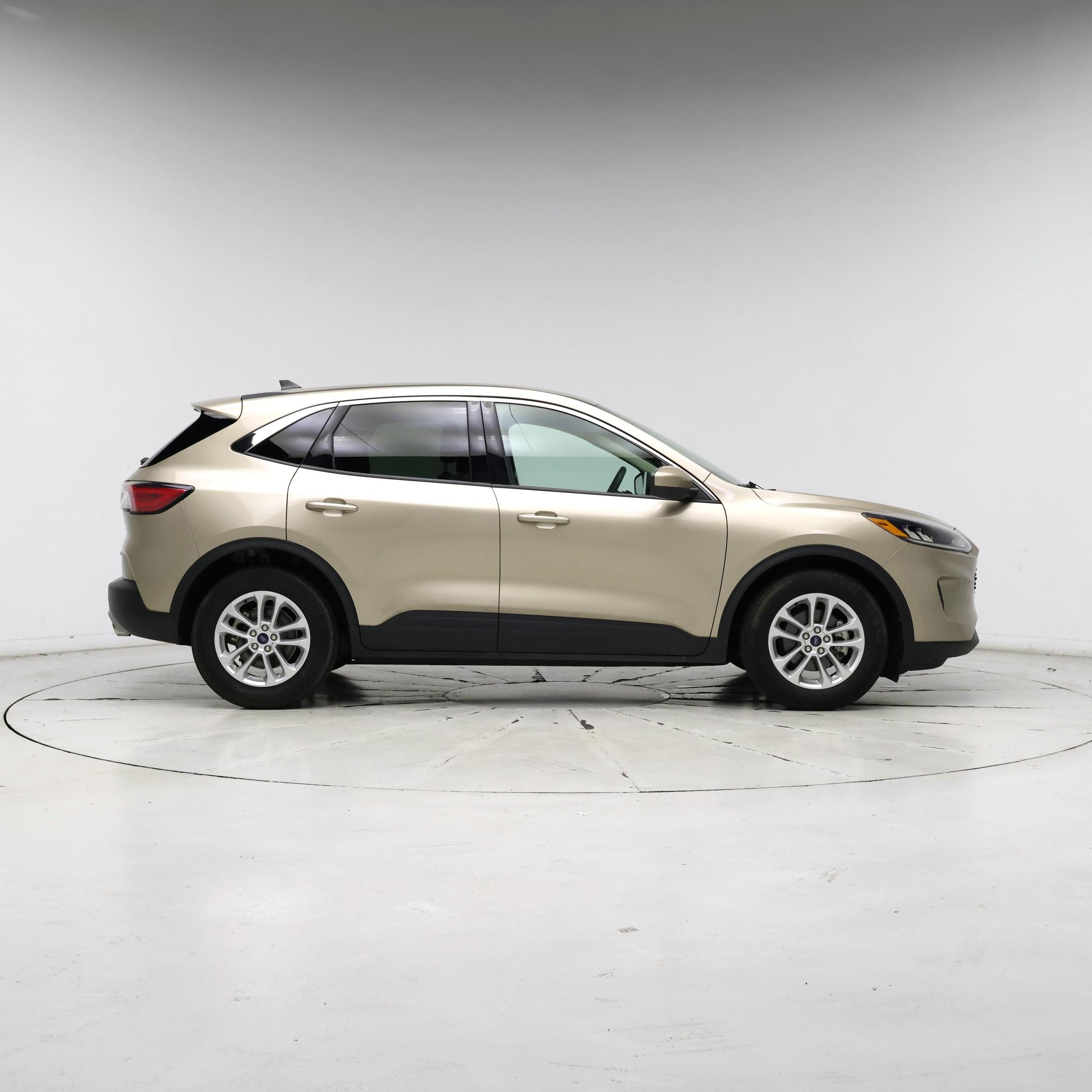 Thumbnail: 2020 Ford Escape - 7