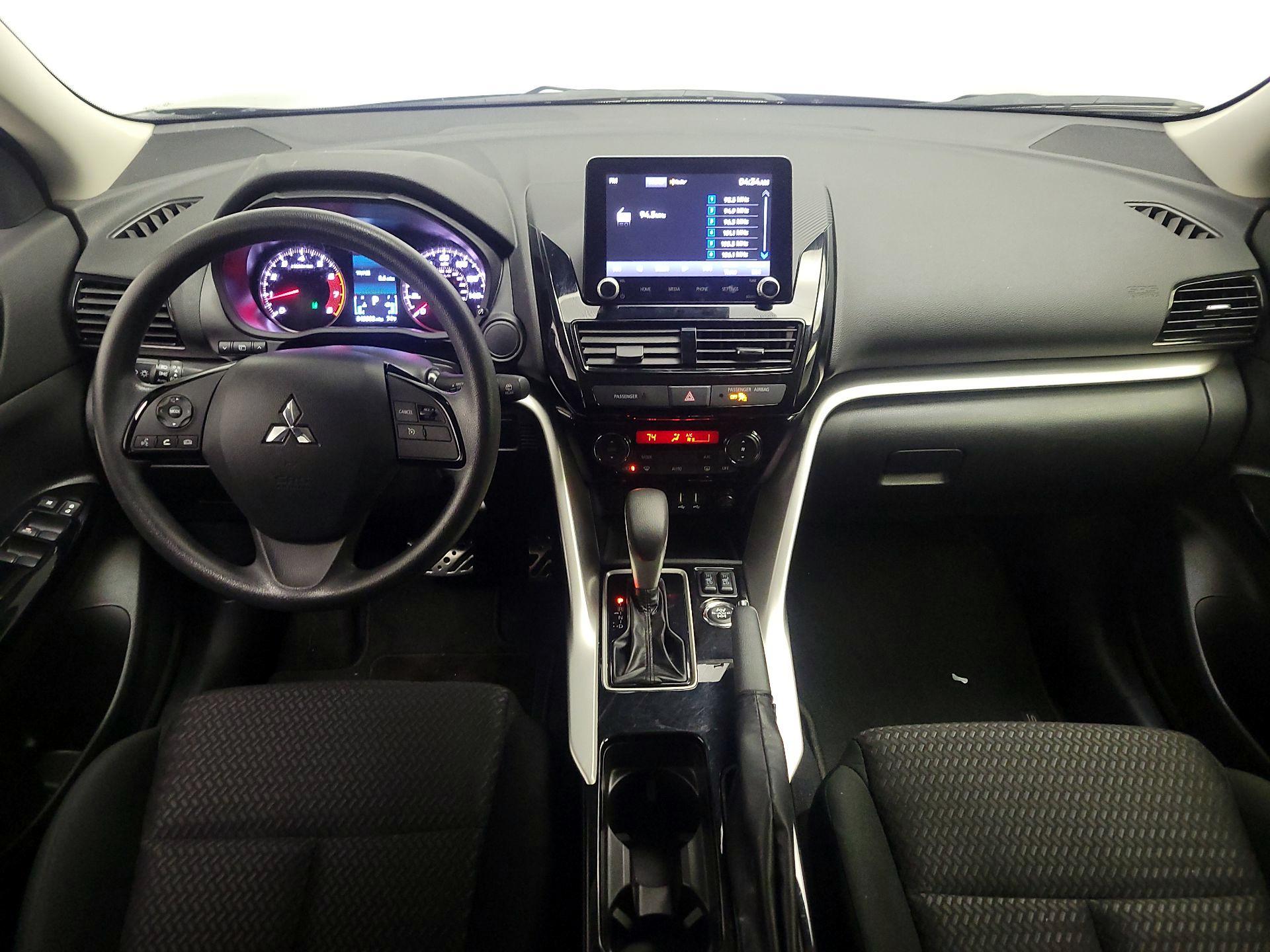 Thumbnail: 2023 Mitsubishi Eclipse Cross - 9
