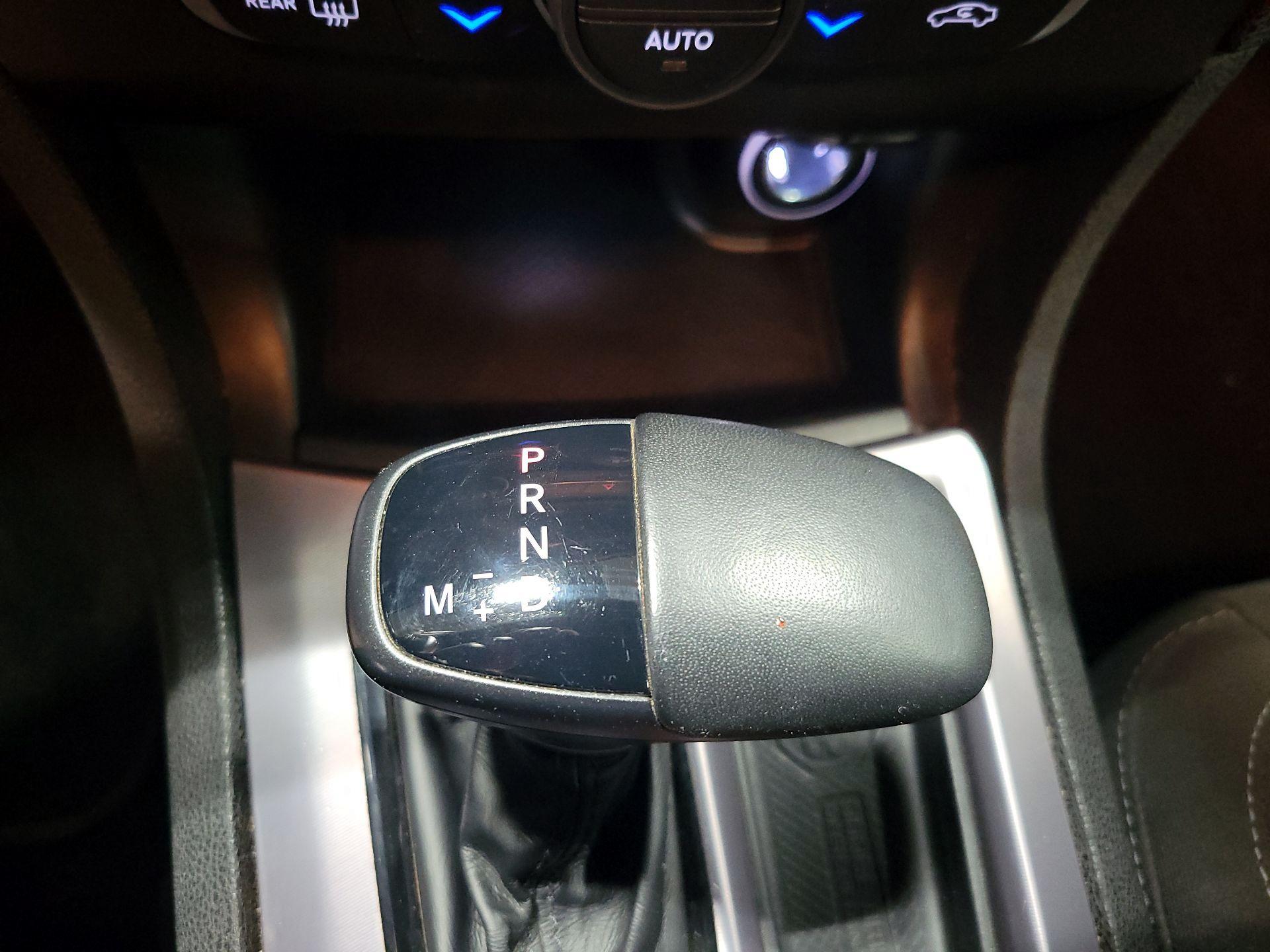 Thumbnail: 2021 Dodge Charger - 17
