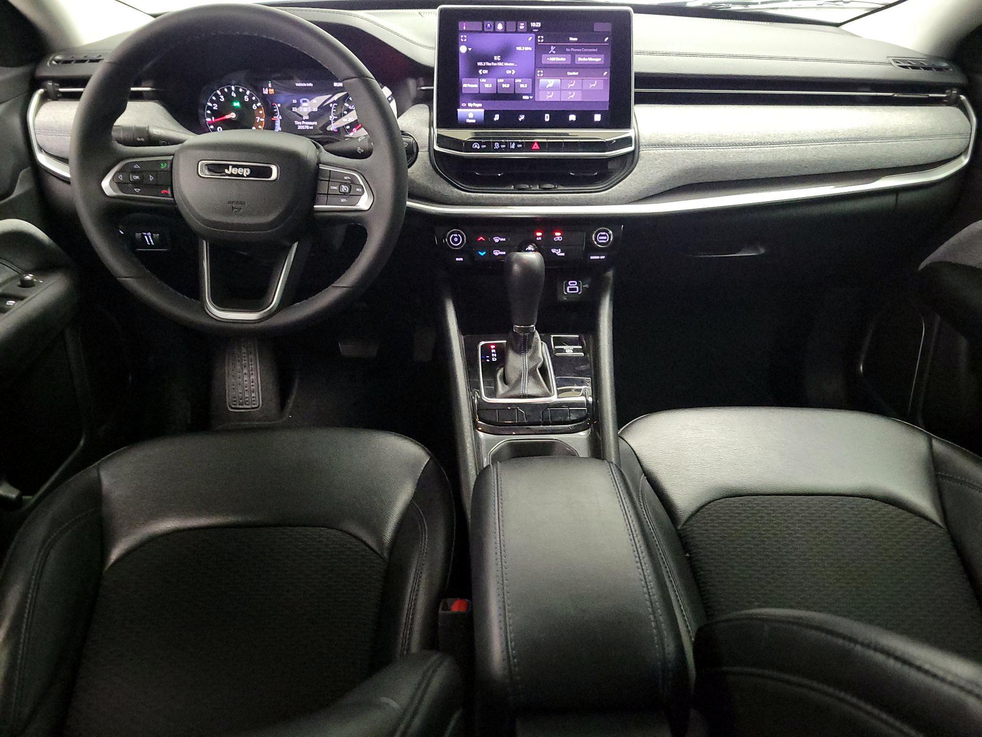 Thumbnail: 2022 Jeep Compass - 9