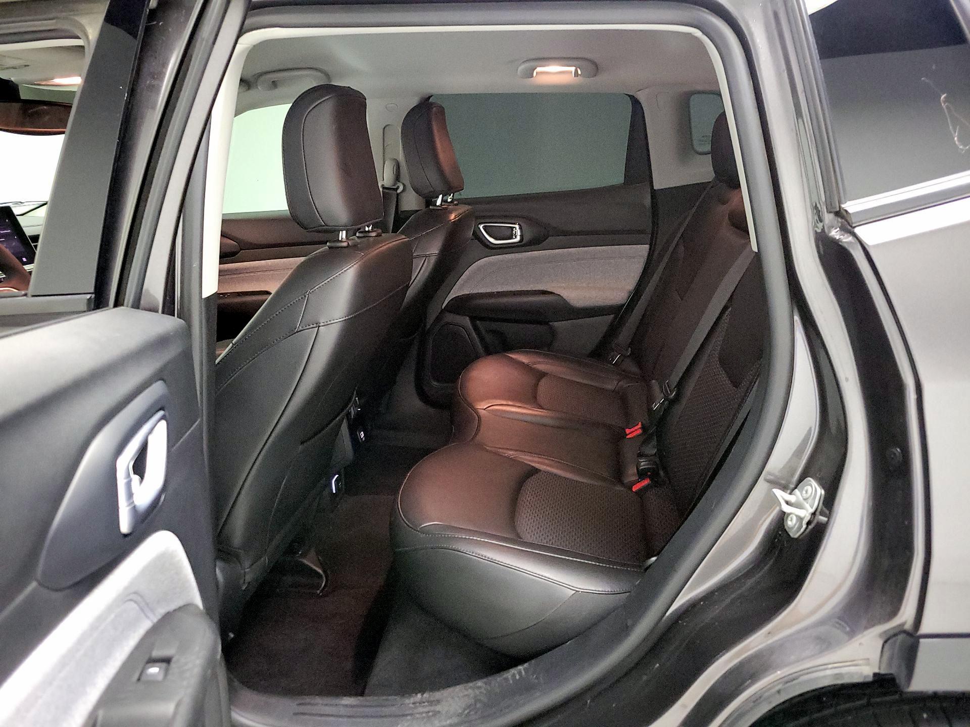 Thumbnail: 2022 Jeep Compass - 19