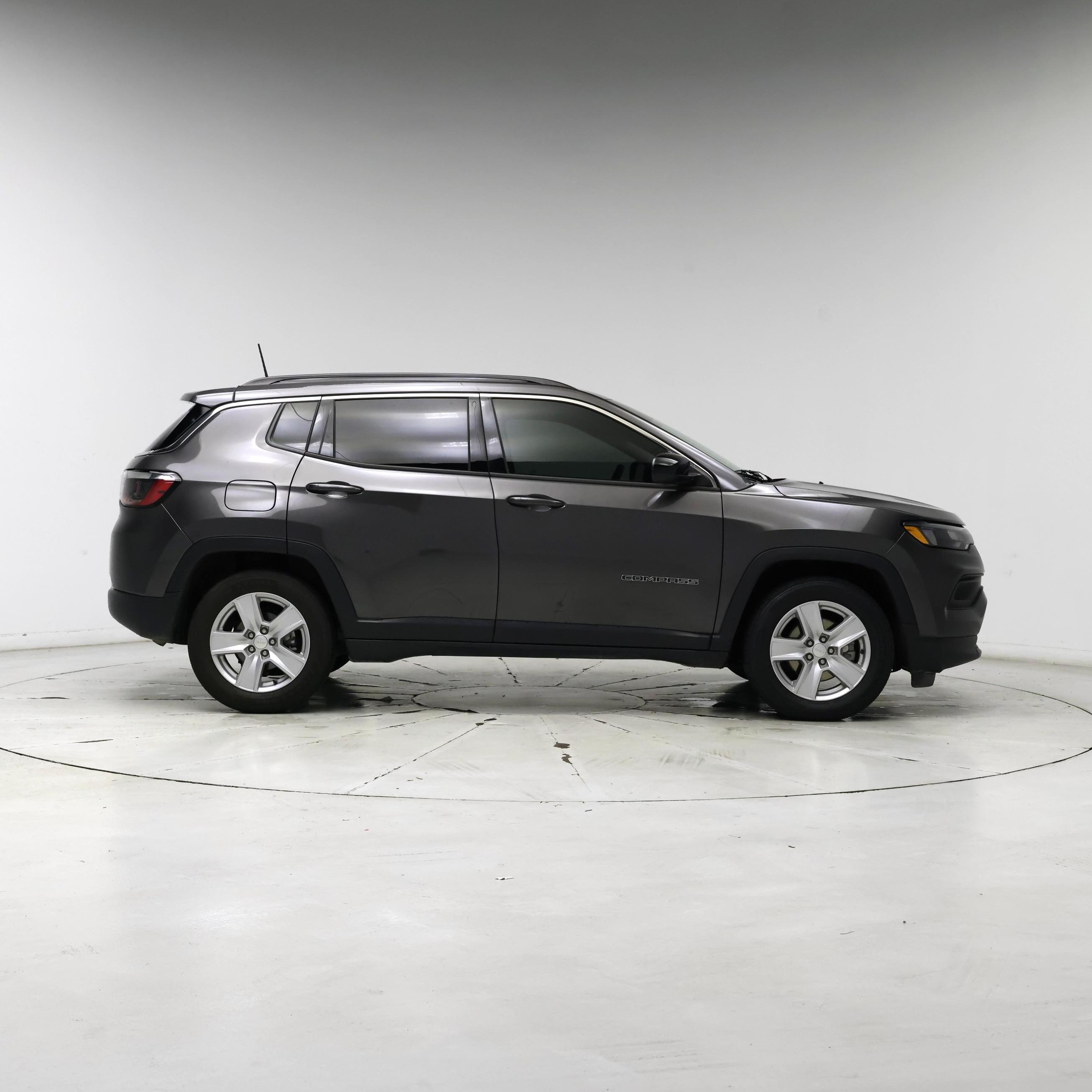 Thumbnail: 2022 Jeep Compass - 7