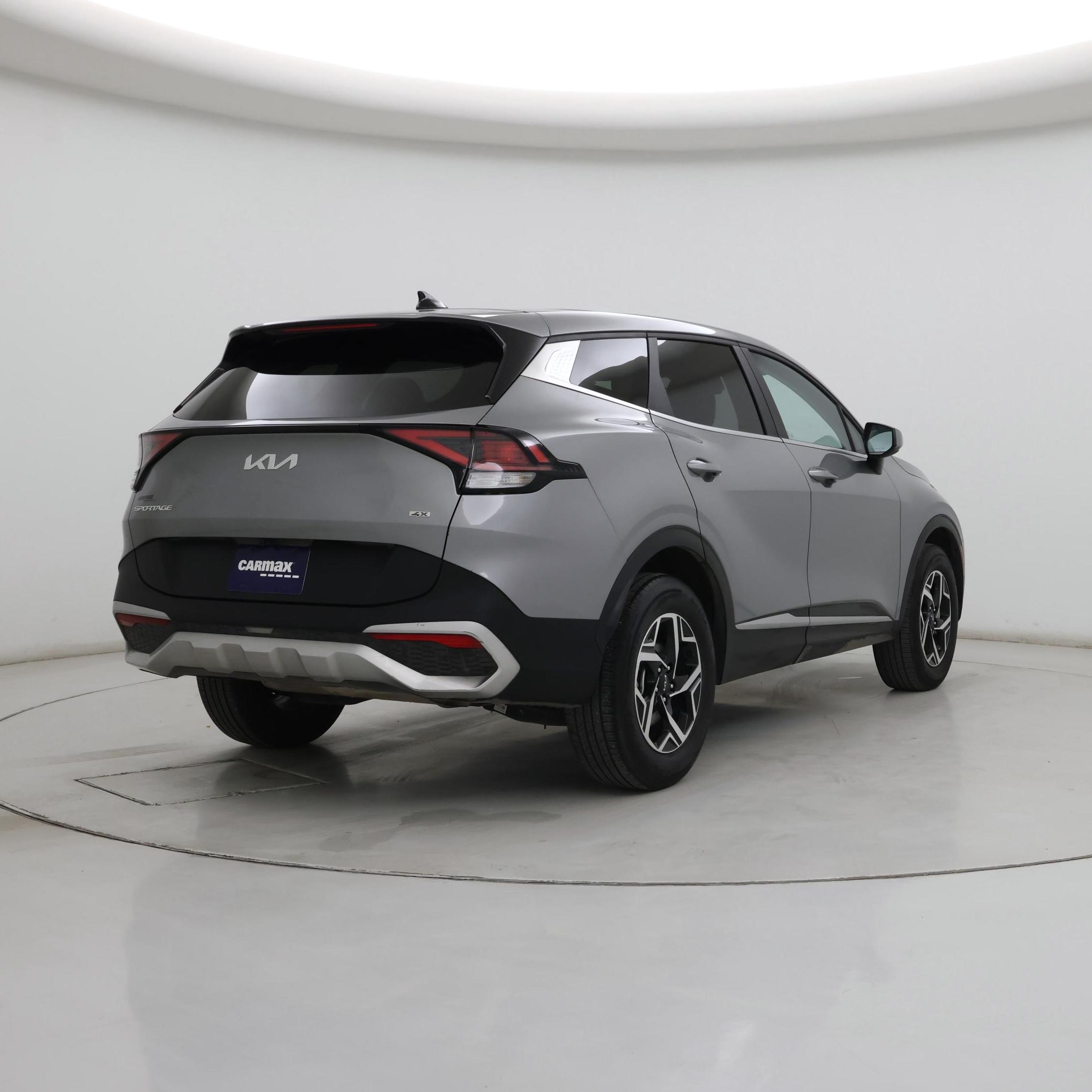 Thumbnail: 2023 Kia Sportage - 8