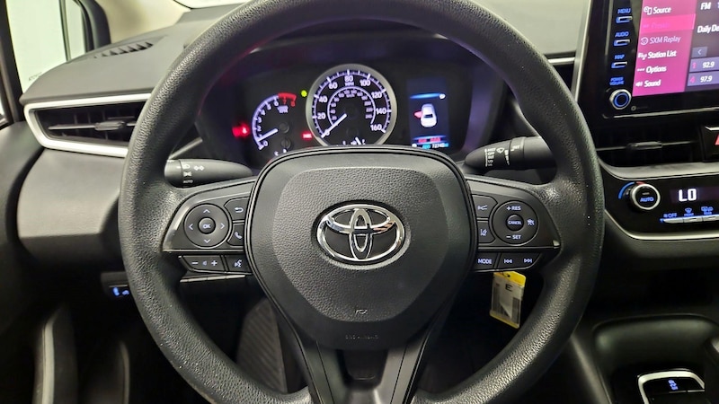 2021 Toyota Corolla LE 10