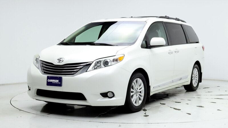 2015 Toyota Sienna XLE 4