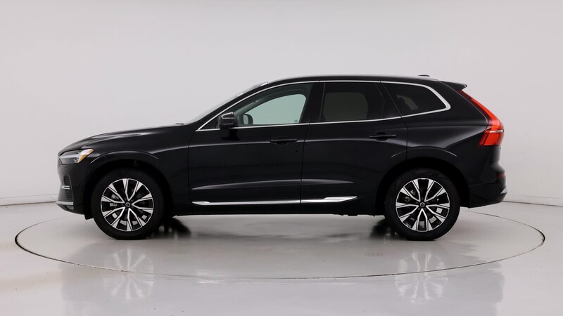 2023 Volvo XC60 B5 Plus 3