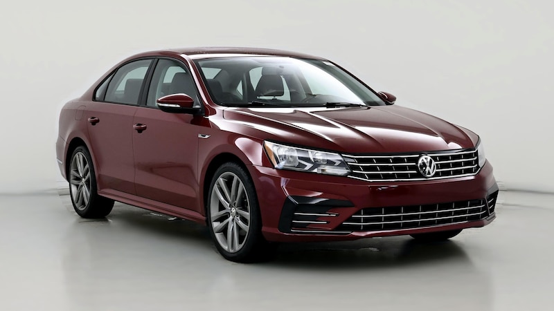 2018 Volkswagen Passat R-Line Hero Image