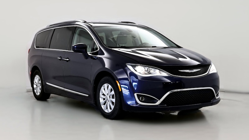 2018 Chrysler Pacifica  Hero Image